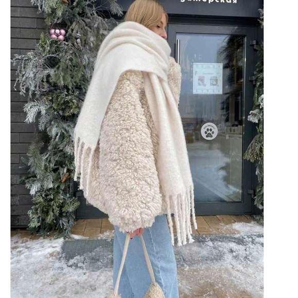 White Wide Shawl Scarf With Tassels Fuzzy Knit - Picture 6 of 17